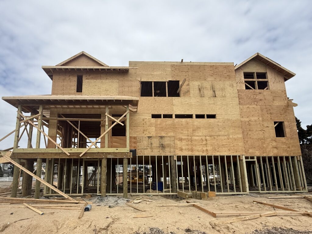 Over 3,000 sf On the Bay Will have a beautiful new dock Pool, Outdoor Kitchen Cabana, Outdoor Shower Elevator Five Bedrooms Four Bathrooms; Powder Room Open Roof Deck